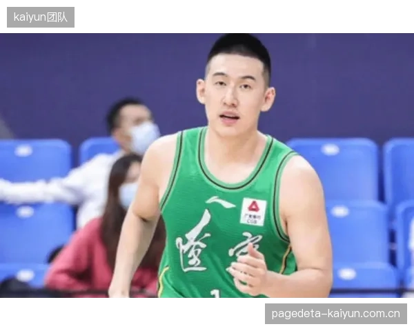 辽宁队主力前锋付豪顶薪合同明夏到期，其续约谈判将影响球队锋线配置。